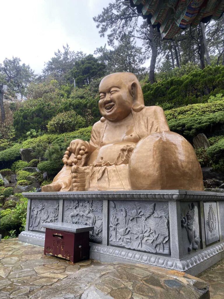 Busan Świątynia buddyjska haedong yonggungsa temple